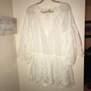 Boston Proper white lace blouse with flare sleeve